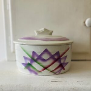 La beaucoup trop choute