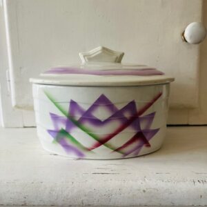 Alternative view of La beaucoup trop choute