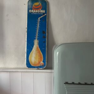 Alternative view of Secouez-moi