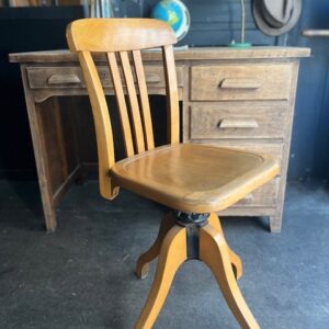 Et en plus elle tourne