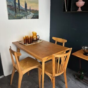 Alternative view of Les design