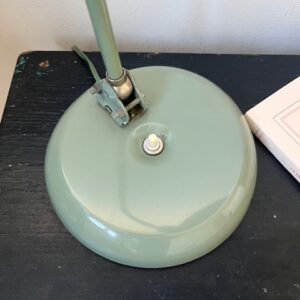 Alternative view of La célèbre