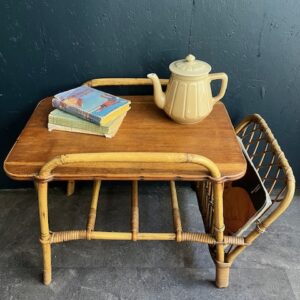 Alternative view of L'efficace