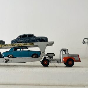 Alternative view of En livraison..