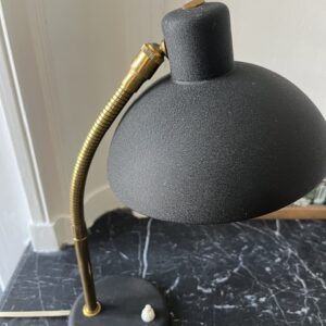 Alternative view of Black
