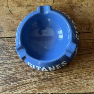 Alternative view of Gitanes